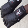 Guantes -Triple Eight Hired Hand